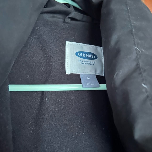 Old Navy puffer vest size Size black - Picture 2 of 3